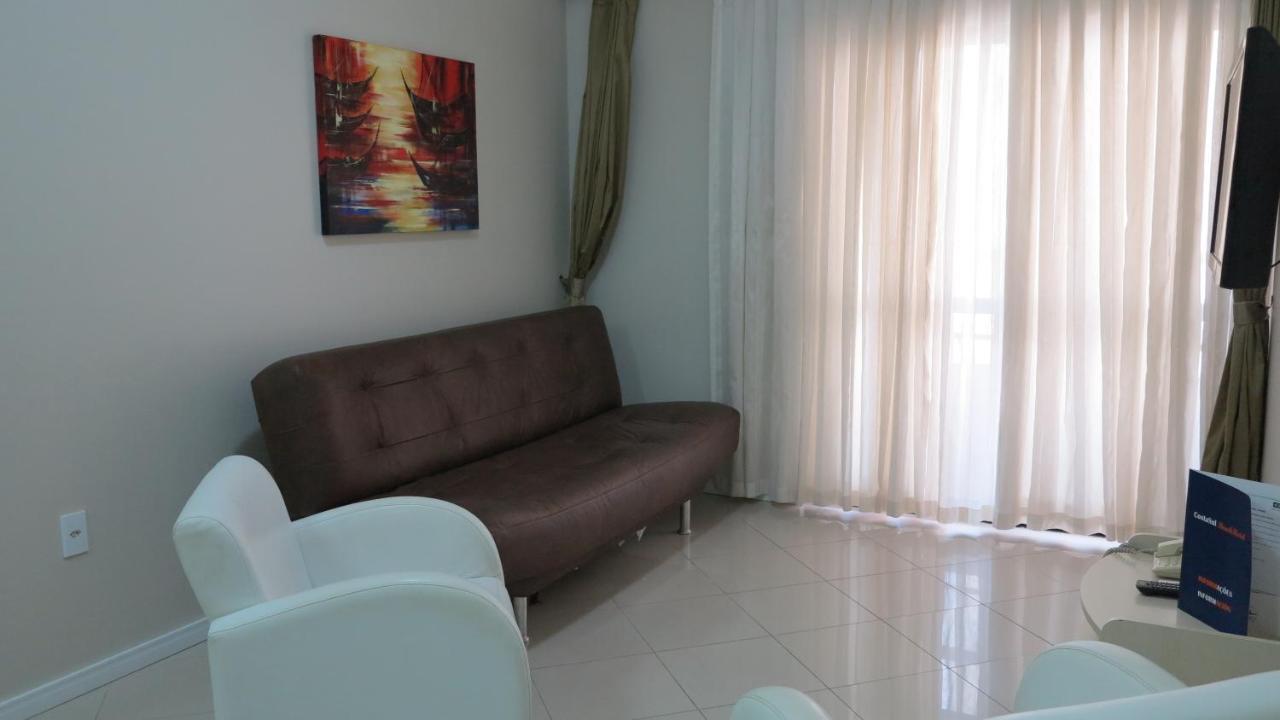 - Quartos, E Por Temporada No Centro De Bc Apartamento *