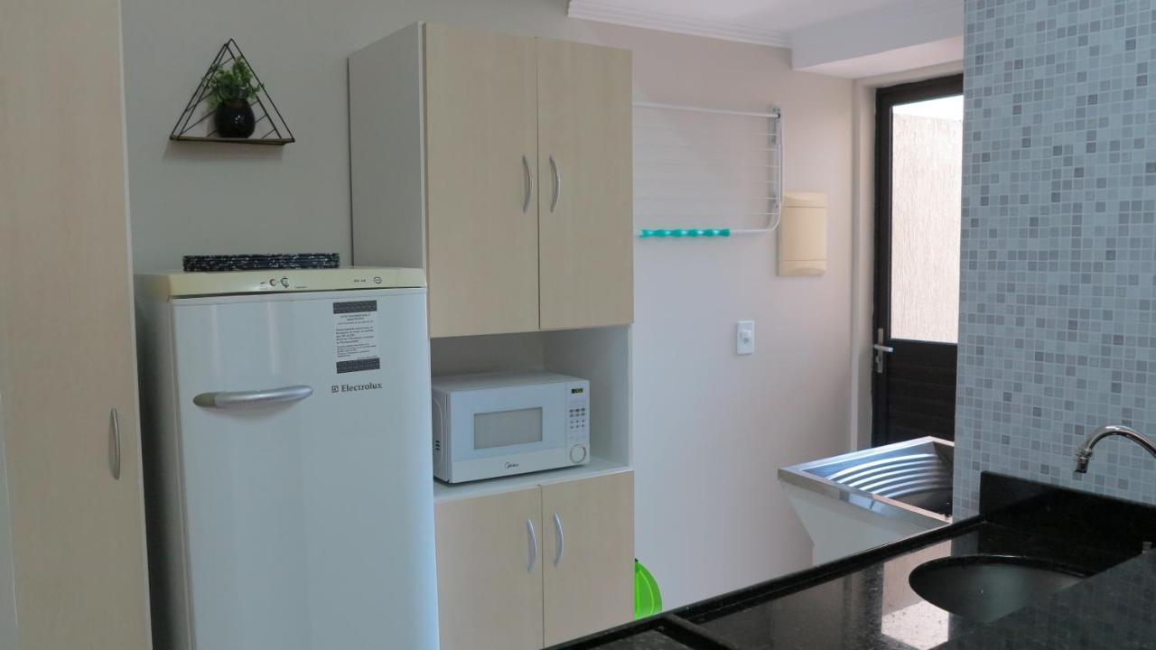 - Quartos, E Por Temporada No Centro De Bc Apartamento *