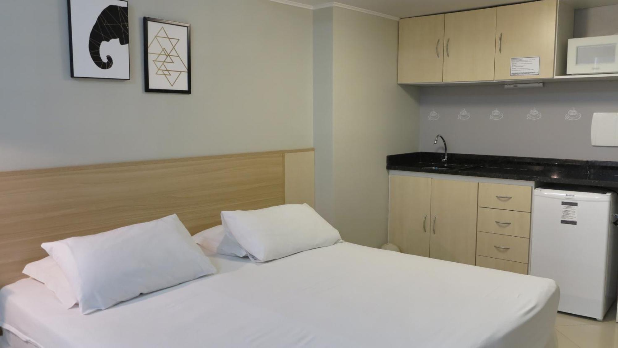 Costa Sul - Quartos, E Por Temporada No Centro De Bc Apartamento Balneário Camboriú