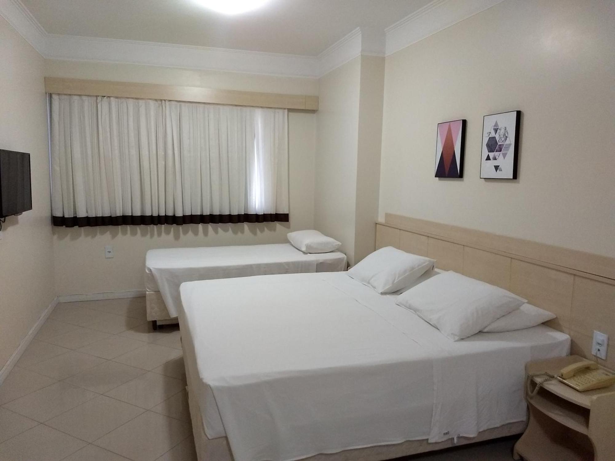 Apartamento Costa Sul - Quartos, E Por Temporada No Centro De Bc Balneário Camboriú