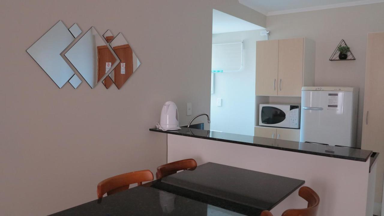 Costa Sul - Quartos, E Por Temporada No Centro De Bc Apartamento *